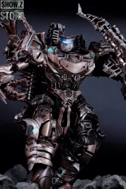 Aoyi Mech LS-11 Ancient Leader Scorn Oversized W/ LED -Chic Toy Shop 0f5420f316