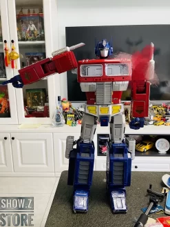 Lewin Resources Lewin-01 Atlas Optimus Prime Ultimate Limited Edition -Chic Toy Shop 139ffa513a