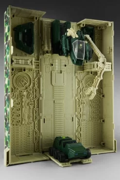 4th Party MP10A Optimus Prime Convoy Bape Green Camo Version -Chic Toy Shop 33faf3a475