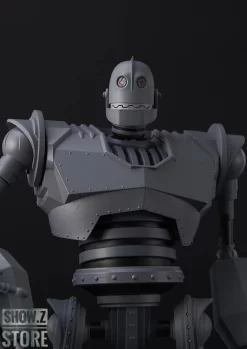 Sentinel Toys 1000Toys 1/80 The Iron Giant Riobot Iron Giant Battle Mode -Chic Toy Shop 4a59370c95