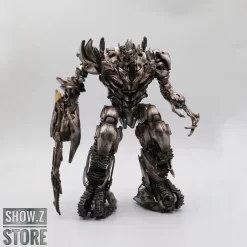 Black Mamba LS-06S Tank Mega Commander Megatron Studio Series SS13 Battle Damaged Version