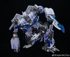 LegendaryToys LT02-W Optimus Prime MPM-04 White Version -Chic Toy Shop 6fbf4daa7a