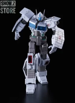 Flame Toys Furai Model Ultra Magnus Model Kit IDW Version -Chic Toy Shop 749cf31e2f