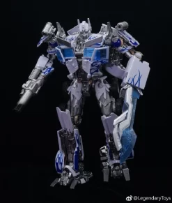 LegendaryToys LT02-W Optimus Prime MPM-04 White Version -Chic Toy Shop 8e63f7a2df