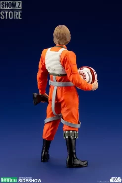 Sideshow & Kotobukiya ArtFx+ Luke Skywalker X-Wing Pilot -Chic Toy Shop 91d1a48663