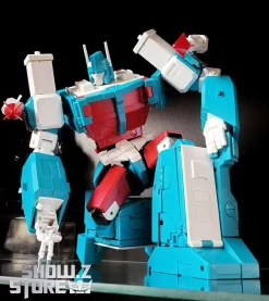 XTransbots MX-22T Commander Stack Ultra Magnus Youth Version -Chic Toy Shop 9797ea2576