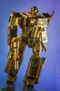 Takara MP10G MP-10G Masterpiece Optimus Prime Gold Lagoon Edition -Chic Toy Shop ca03d3daf5