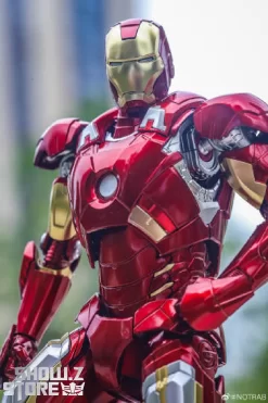 Eastern Model 1/9 Iron Man Mark 7 Model Kit -Chic Toy Shop d87592b1a7